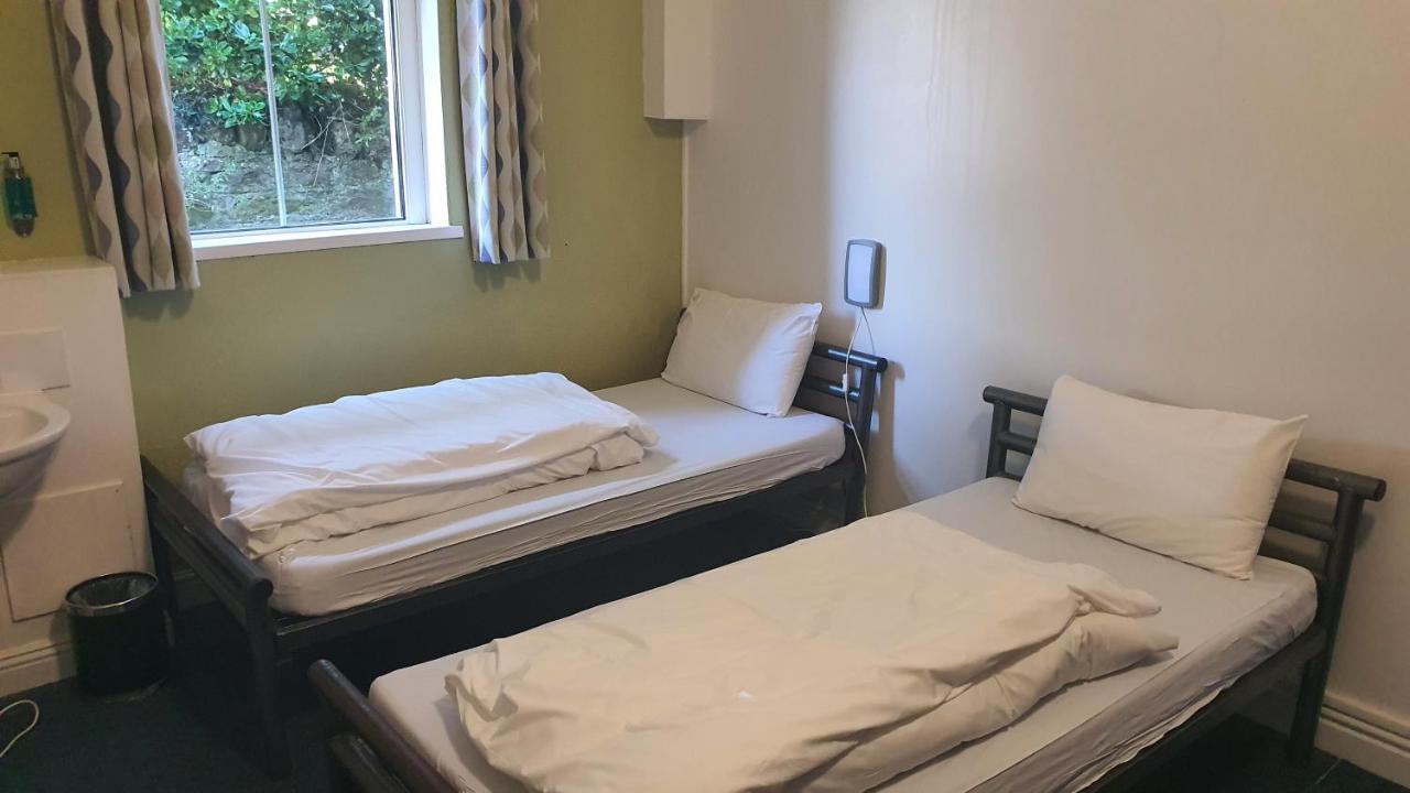 Auberge de jeunesse Yha Port Eynon Extérieur photo